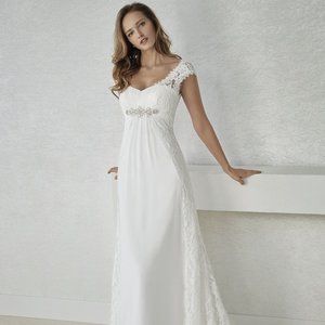 White One by Pronovias Wedding Dress Fiel